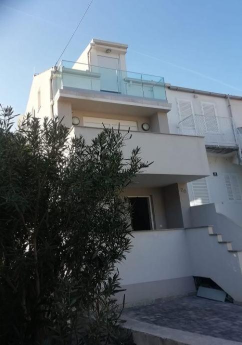 Apartamento Pearl Of Novalja Exterior foto
