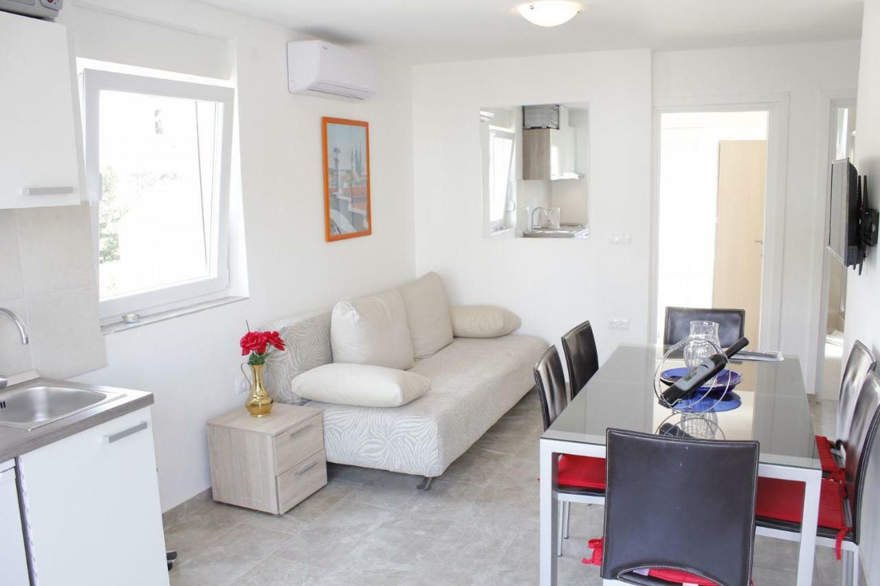 Apartamento Pearl Of Novalja Exterior foto